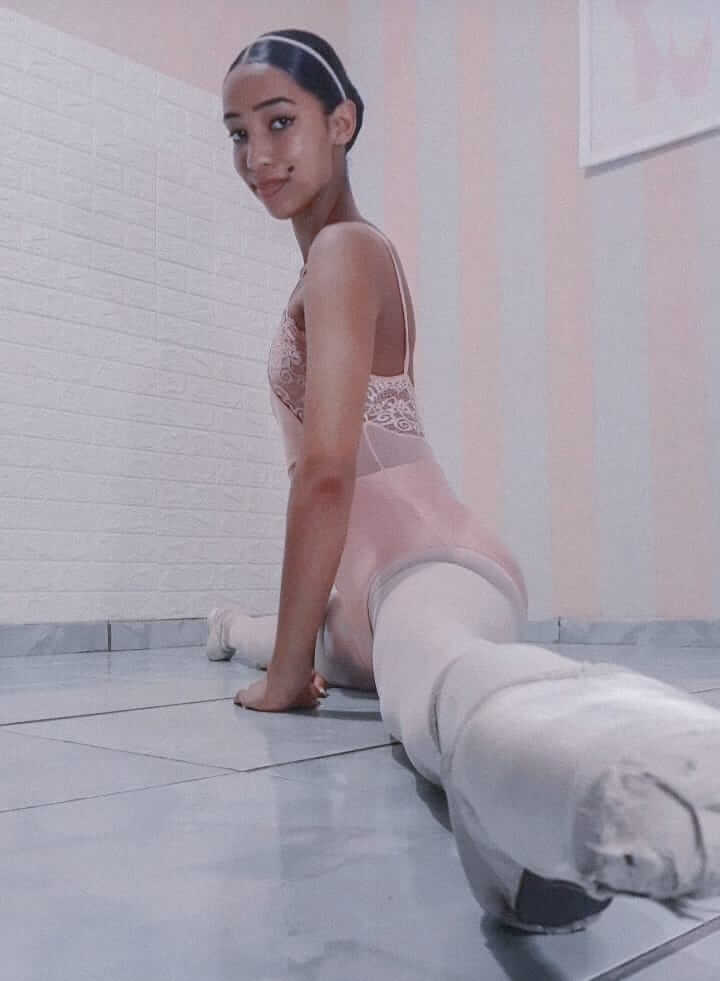 Ex Bailarina do Projeto Dança & Magia é aprovada na escola pertencente à Fundação Theatro Municipal do Rio de Janeiro