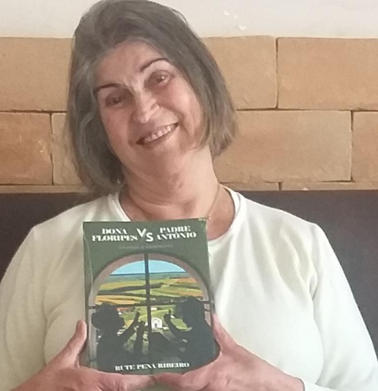 Rute Pena Ribeiro lança seu segundo livro no Fliaraxá amanhã