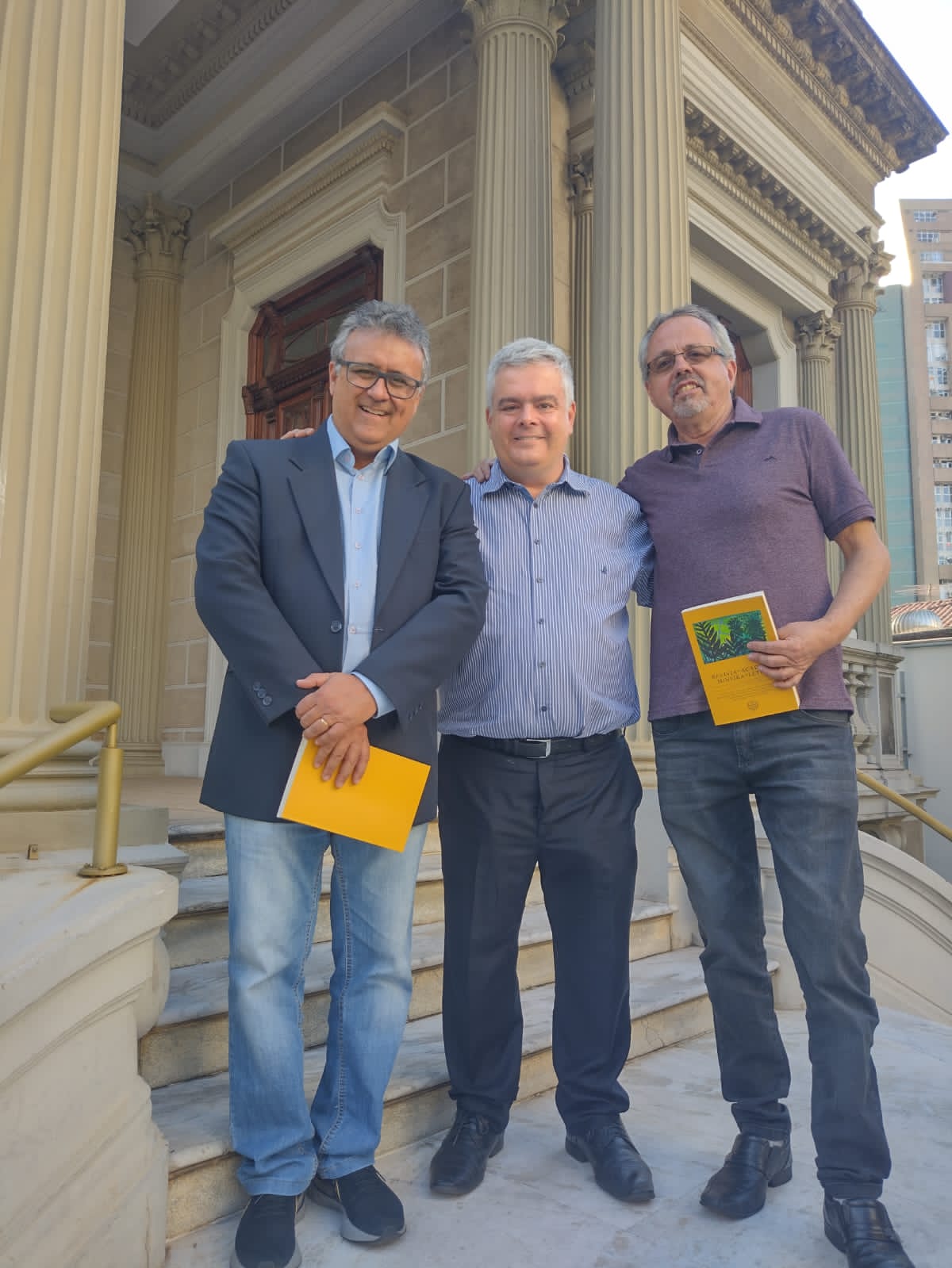 Criada Associação das Academias de Letras de Minas Gerais