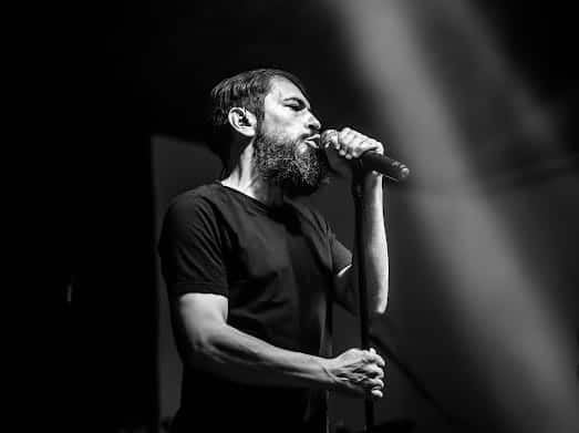 Domingo tem atrações regionais na música e teatro no FestNatal Araxá