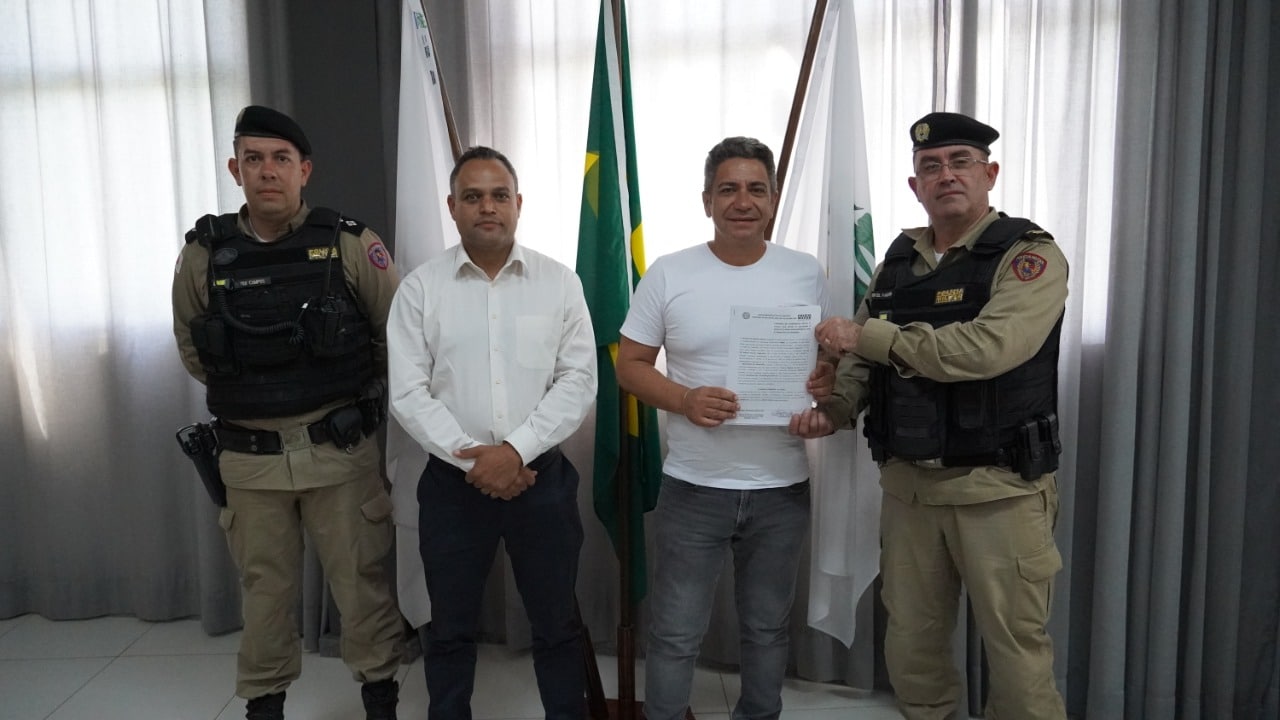 Prefeitura de Araxá assina convênios com o 37º Batalhão de Polícia Militar