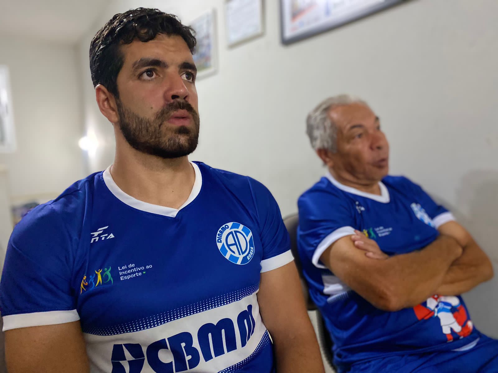 Colaboradores do Projeto Dínamo Lobinho Transformando Vidas recebem palestra sobre Educação Antidopagem