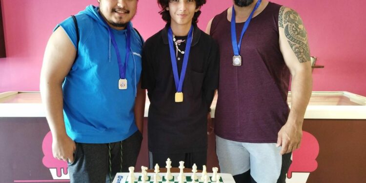 XEQUE MATE  – SUCESSO a 4ª Copa Chantilly de Xadrez.