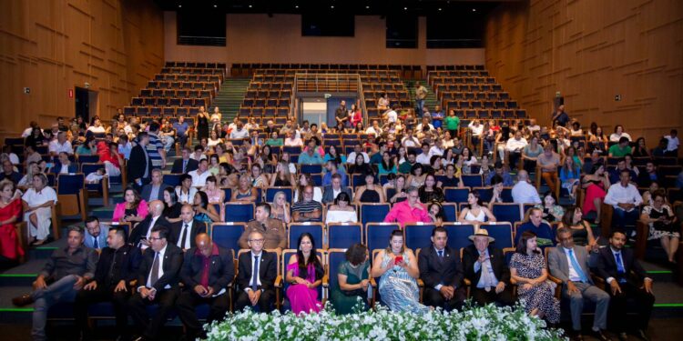 Legislativo realiza evento em comemoração ao Dia Internacional das Mulheres