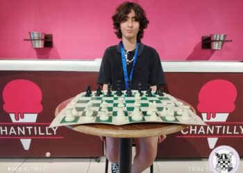 Enxadrista da Academia Araxaense de Xadrez Bruno Alexandre é campeão da 6ª Copa Chantilly de Xadrez