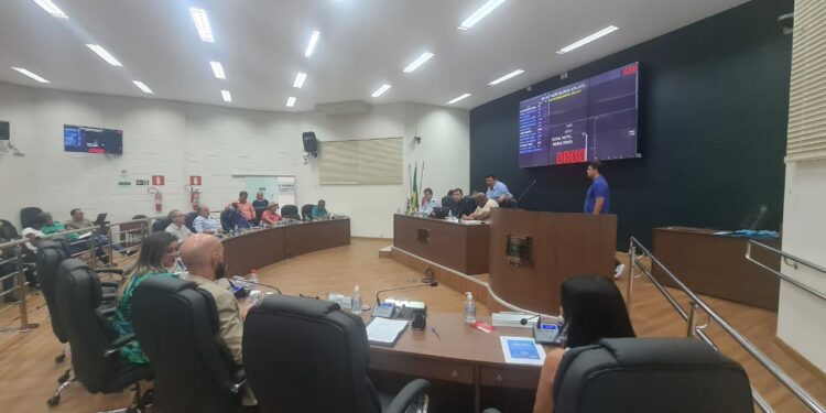 Vereadores cobram melhorias na Saúde, Educação e Segurança