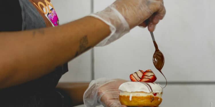 Fenadoces 2023 começa nessa quarta e tem mais de 60 estantes com produtos e serviços