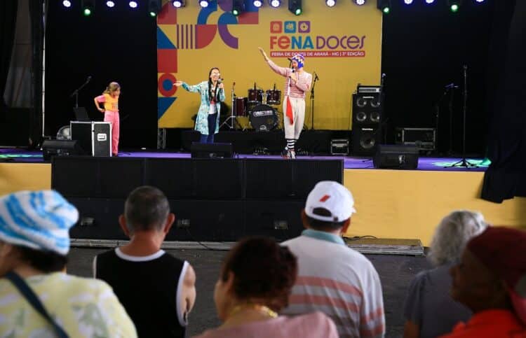 Fenadoces 2023 é aberta e vai até domingo com dezenas de atrações e muitas delícias