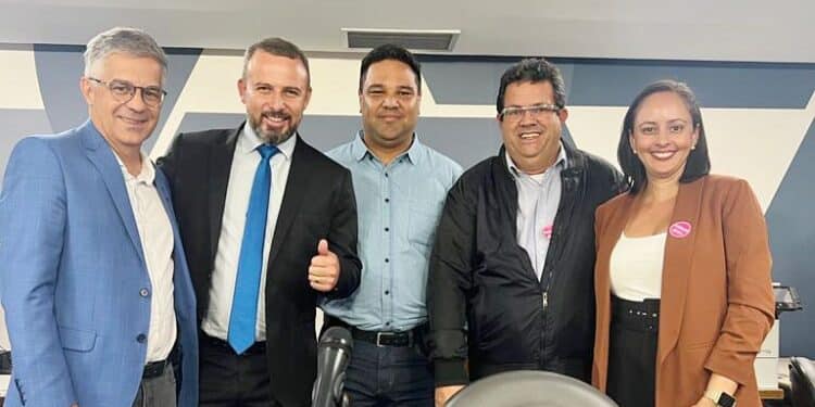 Araxá participa de audiência pública sobre construção de política mineira de cidades inteligentes