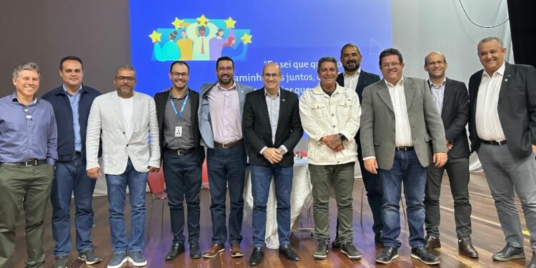 Prefeitura de Araxá, Senai e Sebrae promovem aula inaugural do Núcleo de Empreendedorismo Juvenil