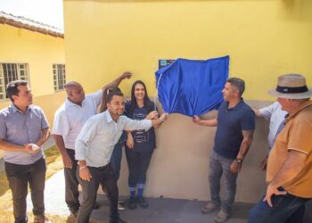 Prefeitura de Araxá entrega reforma da Escola Municipal Francisco Primo de Melo