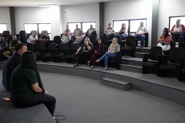 Comitê Municipal de Enfrentamento à Arboviroses discute ações de combate ao mosquito Aedes Aegypti