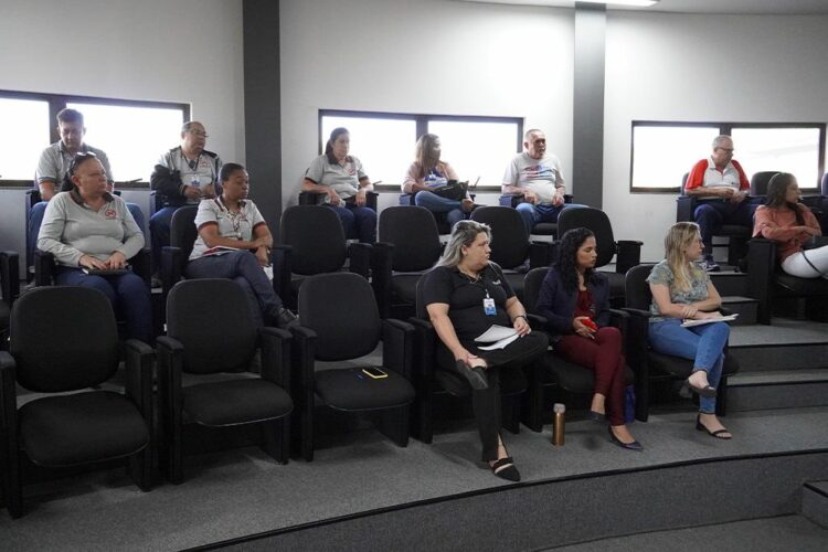 Comitê Municipal de Enfrentamento à Arboviroses discute ações de combate ao mosquito Aedes Aegypti