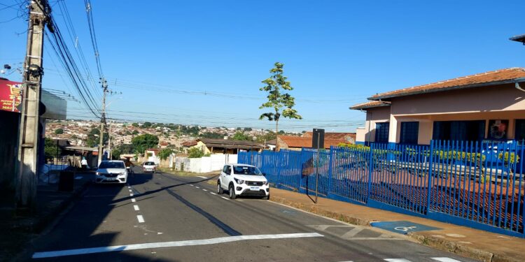 Rua Antônio de Freitas, no bairro Abolição, passa a ser mão única a partir de sábado (20)