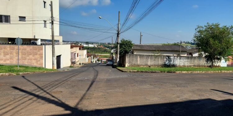 Rua João Batista Fernandes vira mão única a partir deste sábado (13)