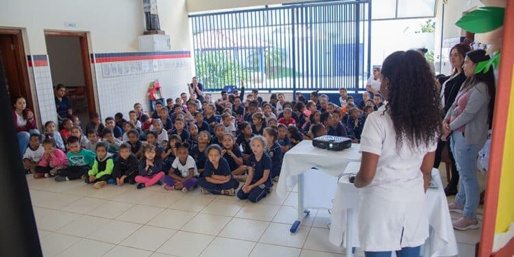 Saúde na Escola contempla 60 escolas públicas de Araxá
