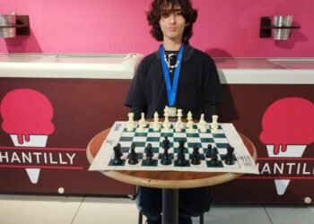 Enxadrista da Academia Araxaense de Xadrez Bruno Alexandre é campeão da 7ª Copa Chantilly de Xadrez