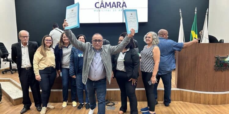 Histórico: Projetos de Planos de Cargos e Salários são aprovados em reunião extraordinária da Câmara Municipal