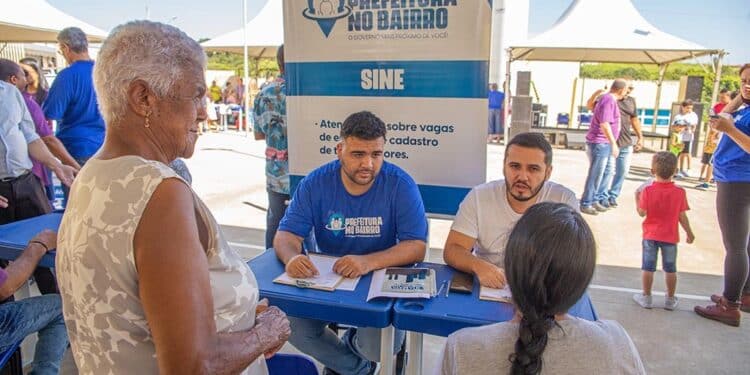 Prefeitura no Bairro terá Feirão do Emprego, no próximo sábado, na Escola Maria de Magalhães