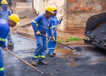 Prefeitura de Araxá abre credenciamento para a contratação de empresas especializadas em Operação Tapa-Buracos