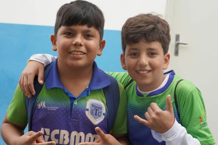 Encerramento do Projeto Viva a Vida é marcado com grande confraternização entre alunos, pais, instrutores e parceiros