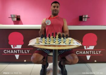 Clayton do Nascimento é campeão da 10ª Copa Chantilly de Xadrez
