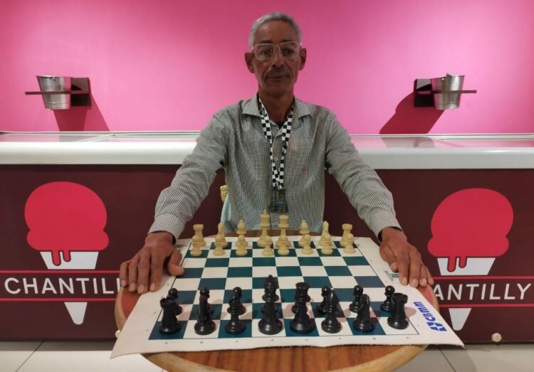 Mestre Nacional Sérgio de Montes Claros é Campeão da 1ª Copa Araxá de Xadrez