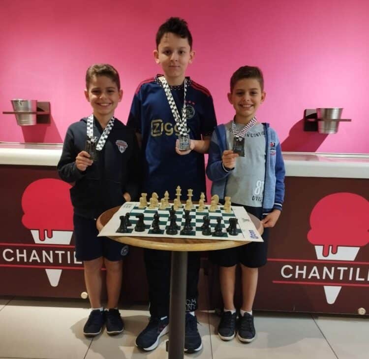 Bruno Alexandre é Campeão da 2ª Copa Araxá de Xadrez