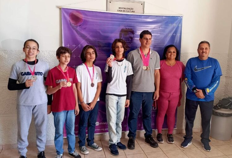 Modalidade de xadrez brilha na Microrregional do JEMG