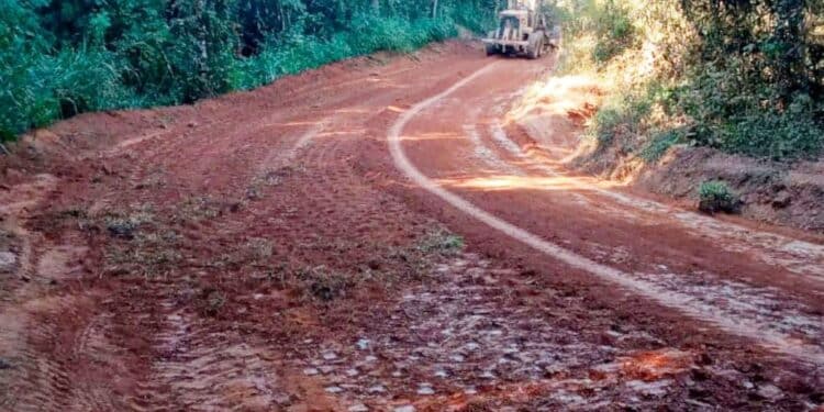 Prefeitura de Araxá realiza melhorias nas estradas e pontes da Zona Rural