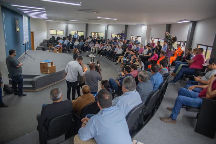 Araxá recebe reunião técnica para apresentação de cronograma de melhorias e concessão das rodovias da região