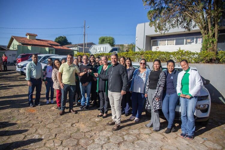 Secretaria de Saúde recebe veículos para atendimento à Atenção Primária, Vigilâncias e Caps Maria Pirola