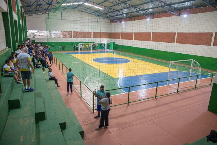 Prefeitura de Araxá reinaugura o ginásio Geraldo Montovani, no bairro Padre Alaor