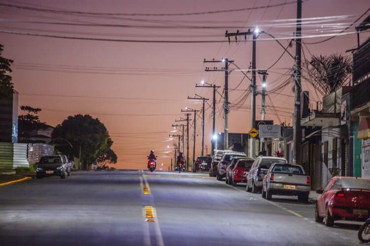 Prefeitura já implantou a iluminação de LED em mais de 30 bairros de Araxá