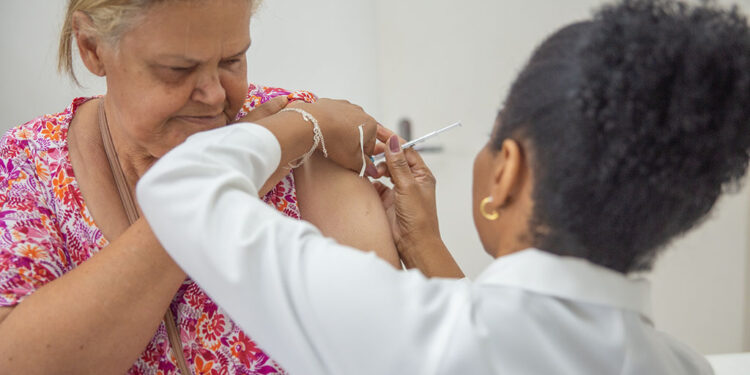 Confira o cronograma de vacinação contra a Covid-19 para esta quarta-feira (5)