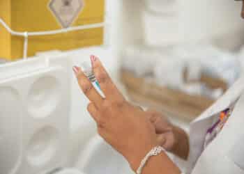 Confira o NOVO cronograma de vacinação contra a Covid-19 para esta segunda-feira (17)