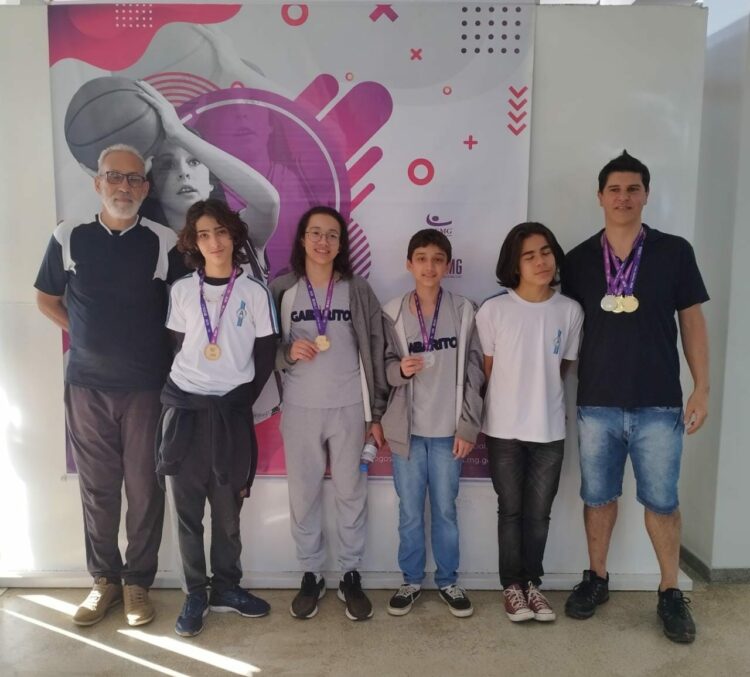 Xadrez araxaense é campeão da etapa regional do JEMG no módulo 1 e 2 masculino de forma brilhante