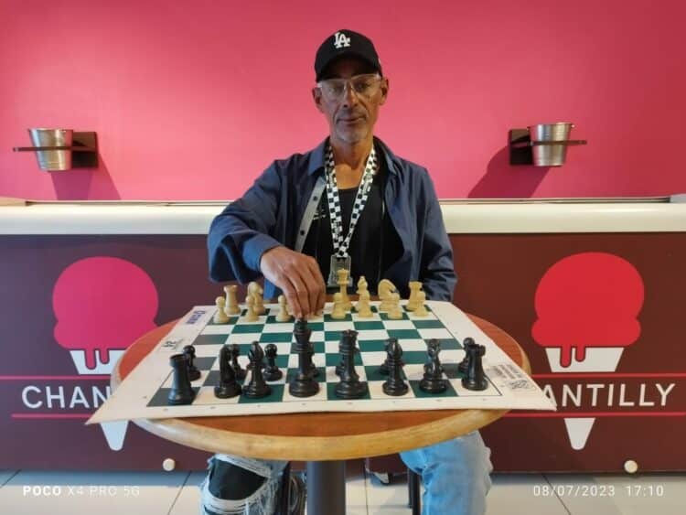 Mestre Nacional Sergio de Montes Claros é Campeão da 3ª Copa Araxá de Xadrez