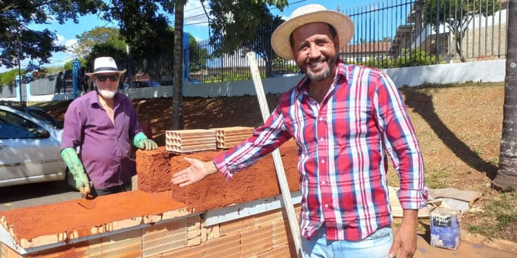 Festival “Aqui tem Mineiridade” começa nesta sexta (28); pátio da FCCB recebeu até fogão de barro