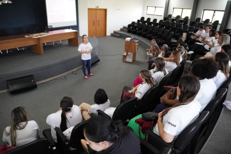Prefeitura de Araxá abre Campanha Agosto Dourado e promove ações durante todo o mês