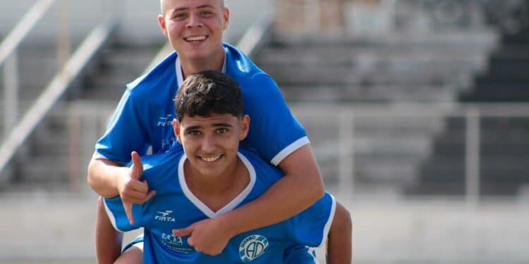 Com hat-trick de Gustavo, Dínamo sub-15 vence Mamoré fora de casa