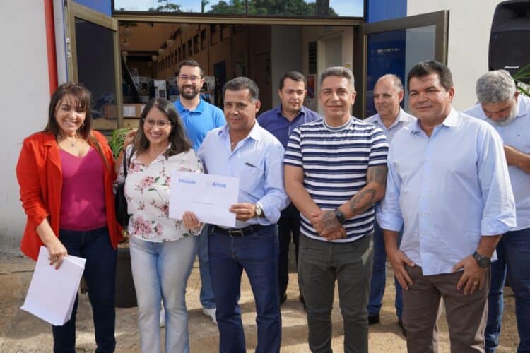 Escolas e creches da Prefeitura de Araxá recebem novos equipamentos e mobiliários