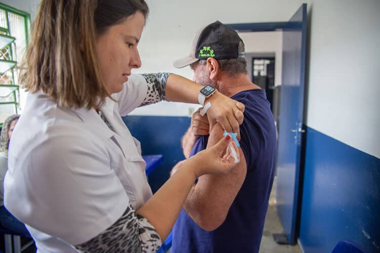 Confira o cronograma de vacinação contra a Covid-19 para esta quarta-feira (16)