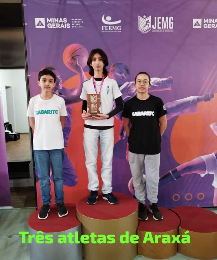 Alunos da Academia Araxaense de Xadrez conquistaram 2 medalhas de bronze no JEMG