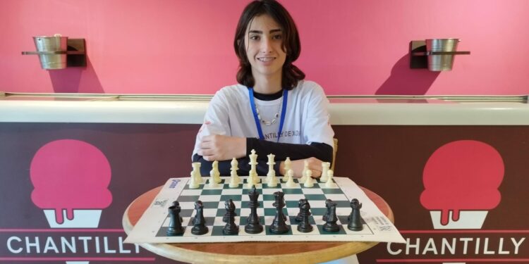 Bruno Alexandre é campeão da 13ª Copa Chantilly de Xadrez