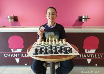 Theo conquista a 14ª Chantilly de Xadrez
