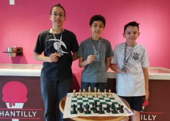 Edgard Suzuki conquista a 6ª Copa Araxá de Xadrez