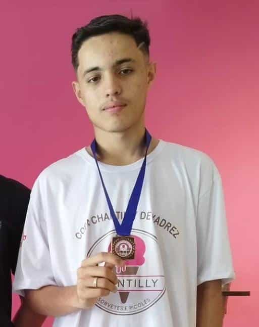 Alunos da Academia Araxaense de Xadrez representarão Araxá em torneio estadual em Uberaba