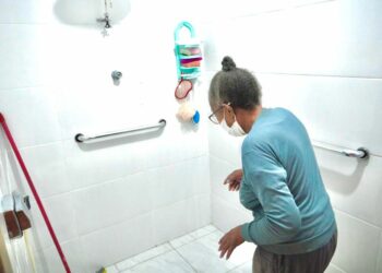 Prefeitura de Araxá já concluiu a reforma de 35 banheiros pelo projeto Belo Banho