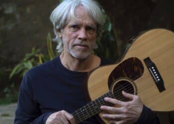 Músico e compositor Silão lança o EP “Ramos Longos da Vida”